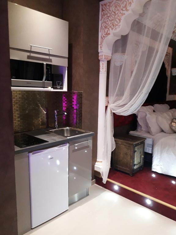 Le Love Spa Лион Екстериор снимка